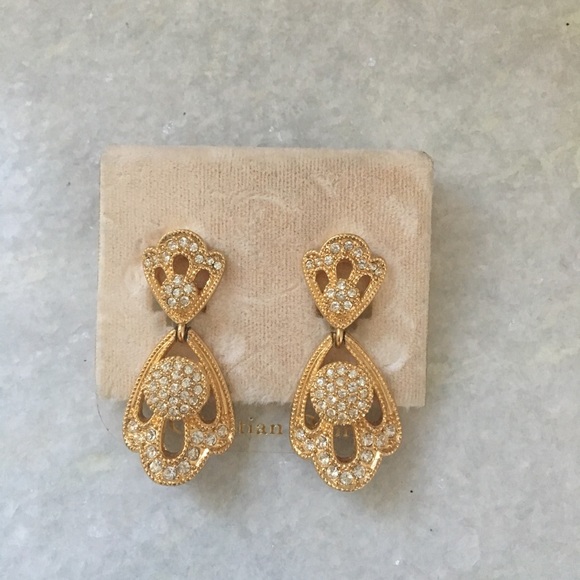 Sold- Vintage Dior Dangle Clip On Earrings - Picture 2 of 7